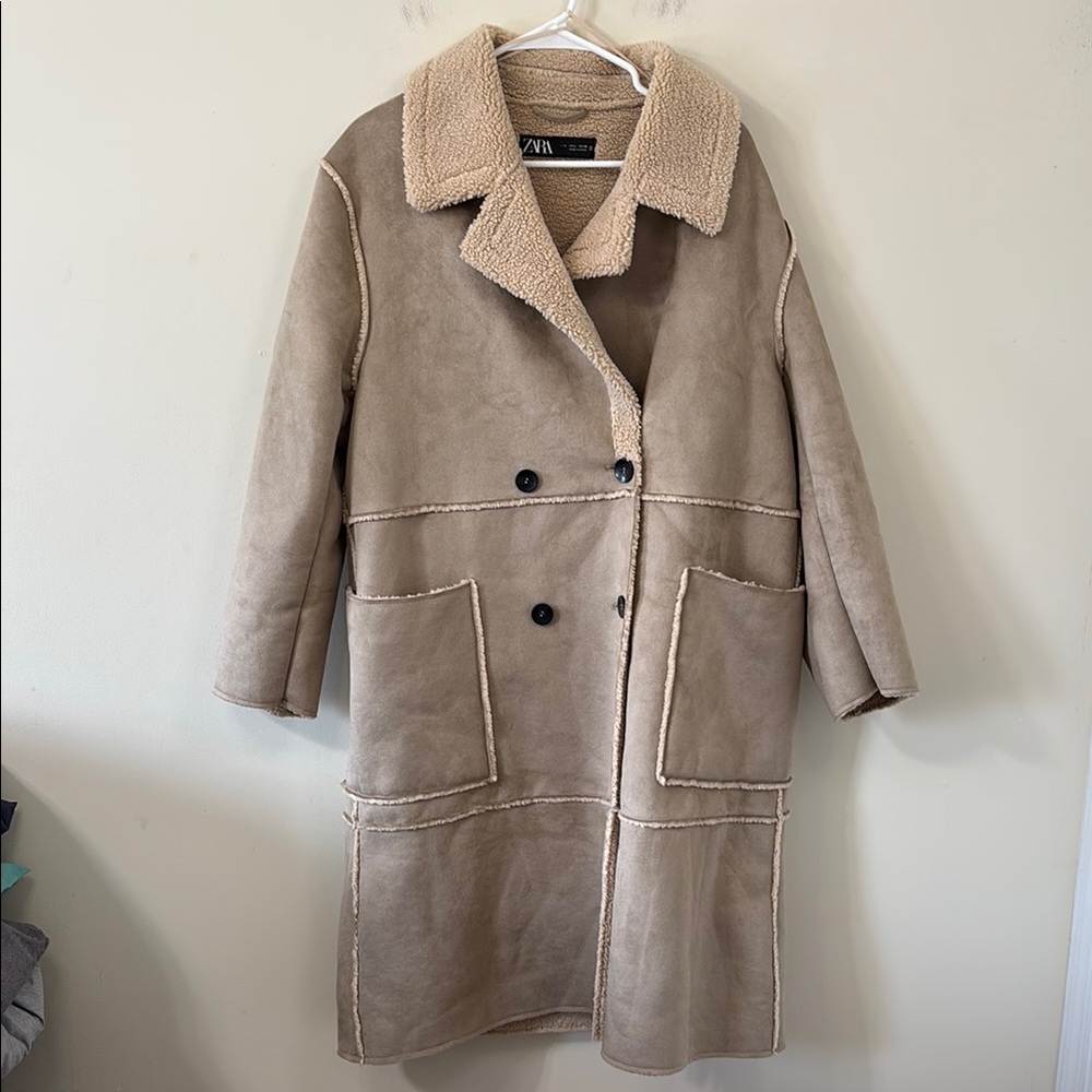 ZARA Contrasting Fleece Suede Long Coat Size Large - Picture 4 of 14